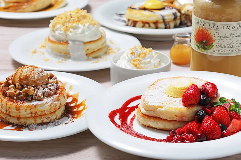 <グランドメニューがリニューアル!>ロコモコやパンケーキに新フレーバーがメニューIN
