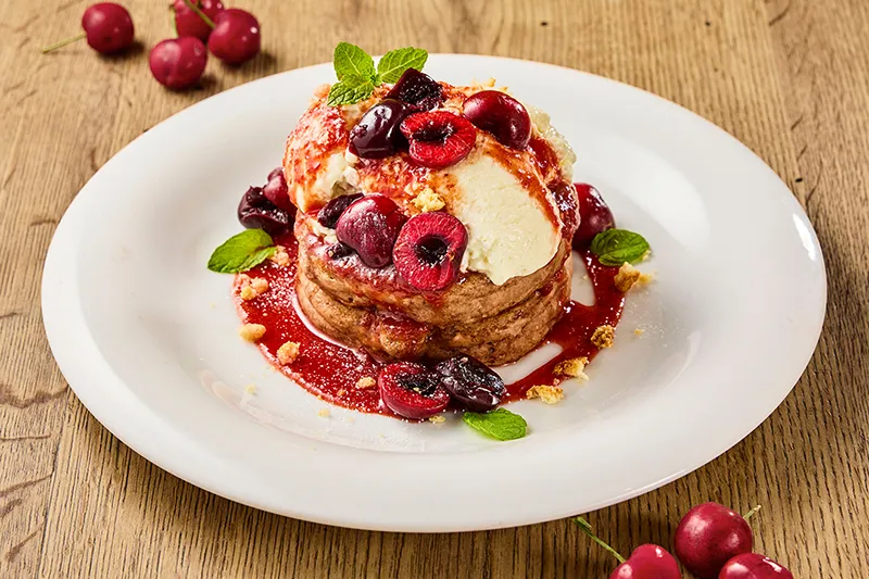 【期間限定】6月5日より「アメリカンチェリー パンケーキ」が登場!